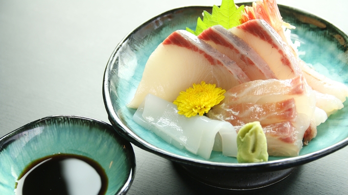 日本海に来たならやっぱ蟹でしょう☆茹で蟹一人一杯付+海鮮コースをまんぷくに食べつくそう♪